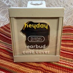 NWT - Heyday Black Earbud Case Cover for AirPods - Fits Gen 1 & Gen 2